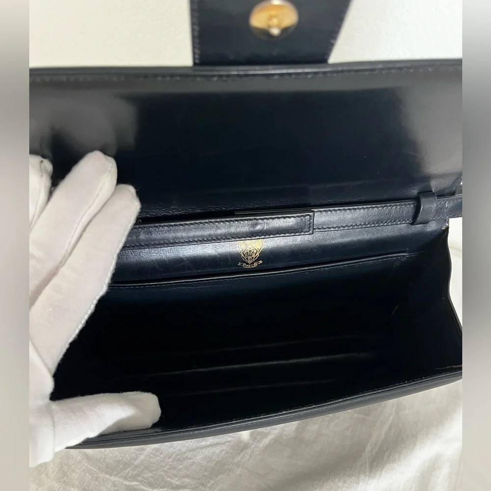 Rare Vintage Gucci Shoulder Clutch Bag Black Leather 1970s